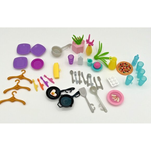 Barbie Dreamhouse Playset HMX10 Replacement pieces 2023 Mattel 58 pcs - Picture 2 of 16